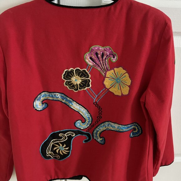 Stunning RED Embroidered & Applique Art Jacket - SIZE M - FREE SHIPPING! - Picture 2 of 10